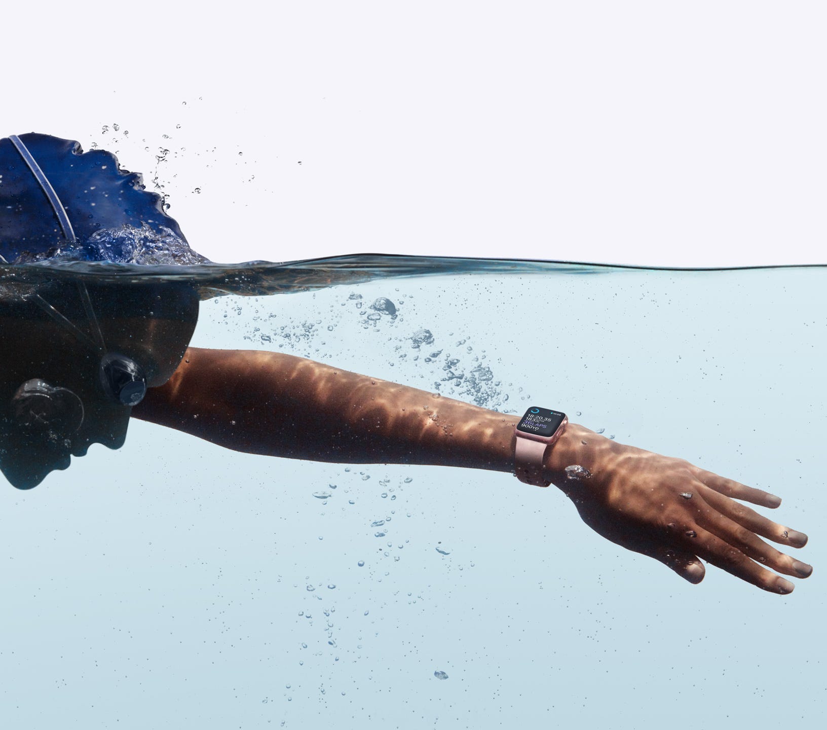 apple watch swimming pool