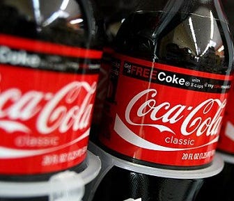 Покупка акций The Coca-Cola Company: вложения со знакомым вкусом! | by Global Capital | Medium
