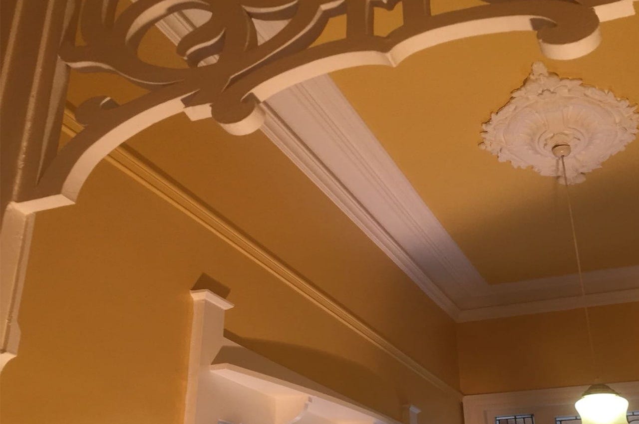 How To Apply Ceiling Texture Painting To Your Home Interior