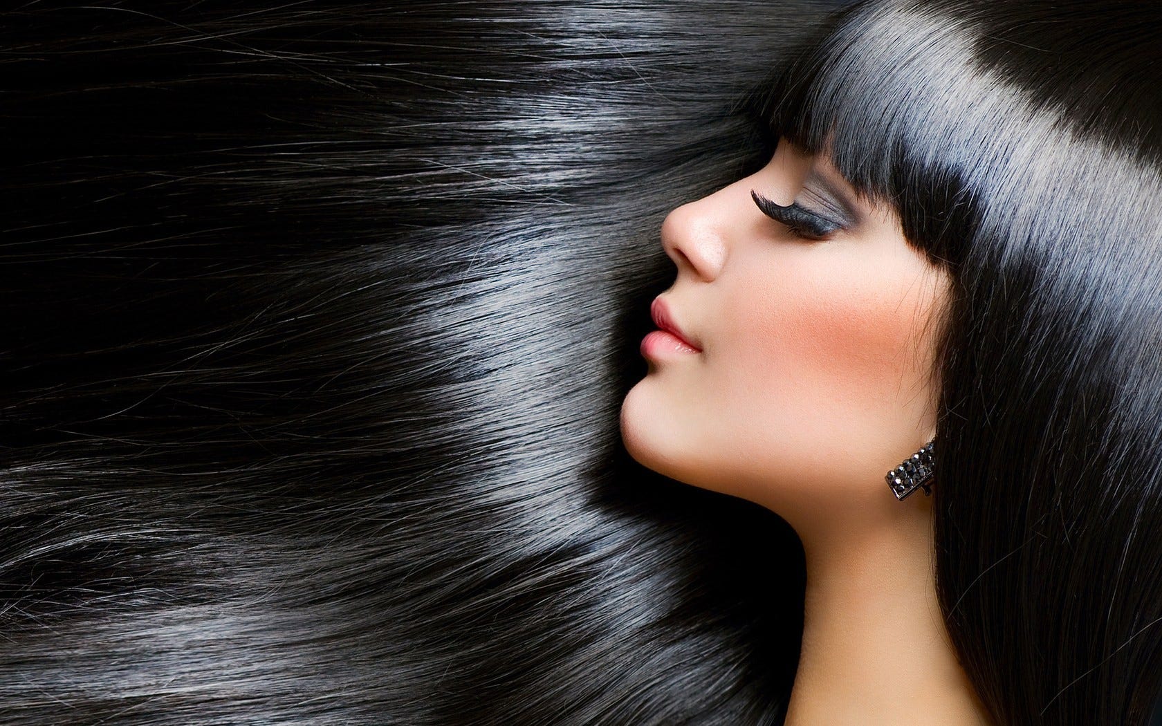 How Coconut Oil Is Useful For Dry Hair By Chris Martin Medium