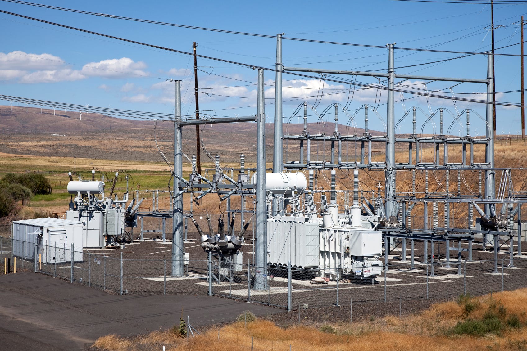 Critical Elements in Electric power Distribution Using Substation