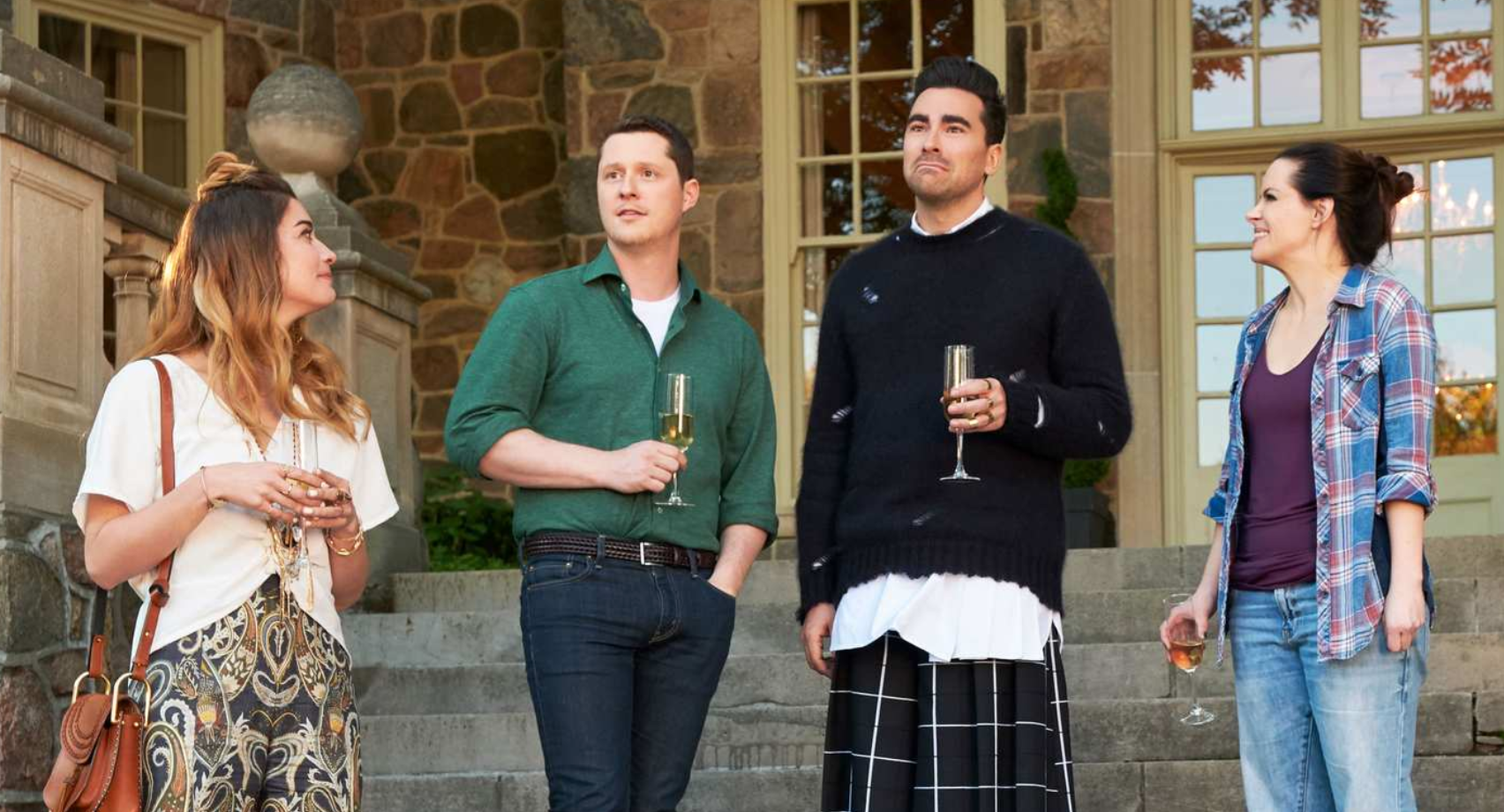 Schitt S Creek Season 6 Premiere Recap The Wedding Planners