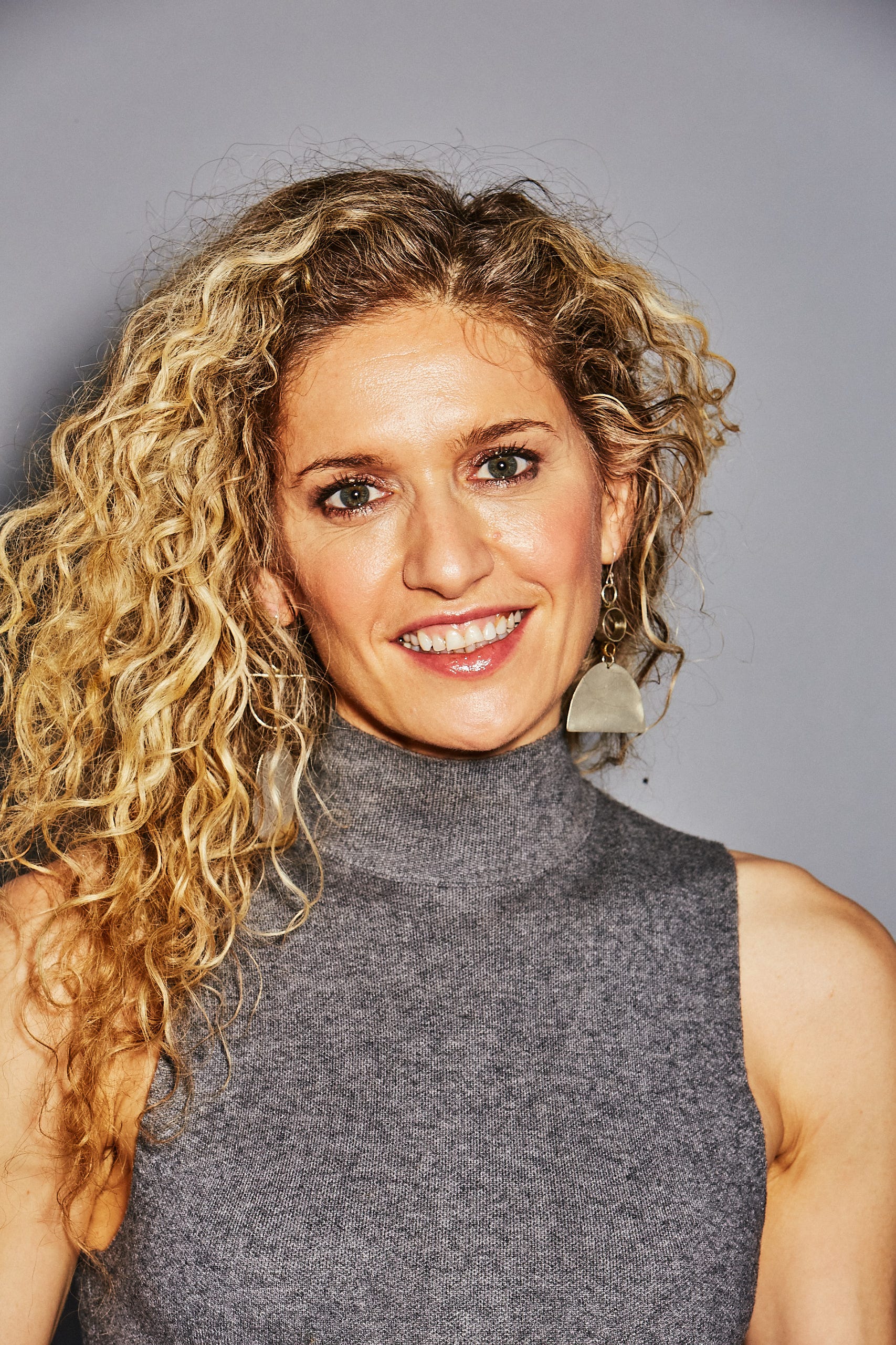Dr. Sophia Kogan of Nutrafol Five Things Anyone Can Do To Dr. Sophia Kogan of Nutrafol Five Things Anyone Can Do To