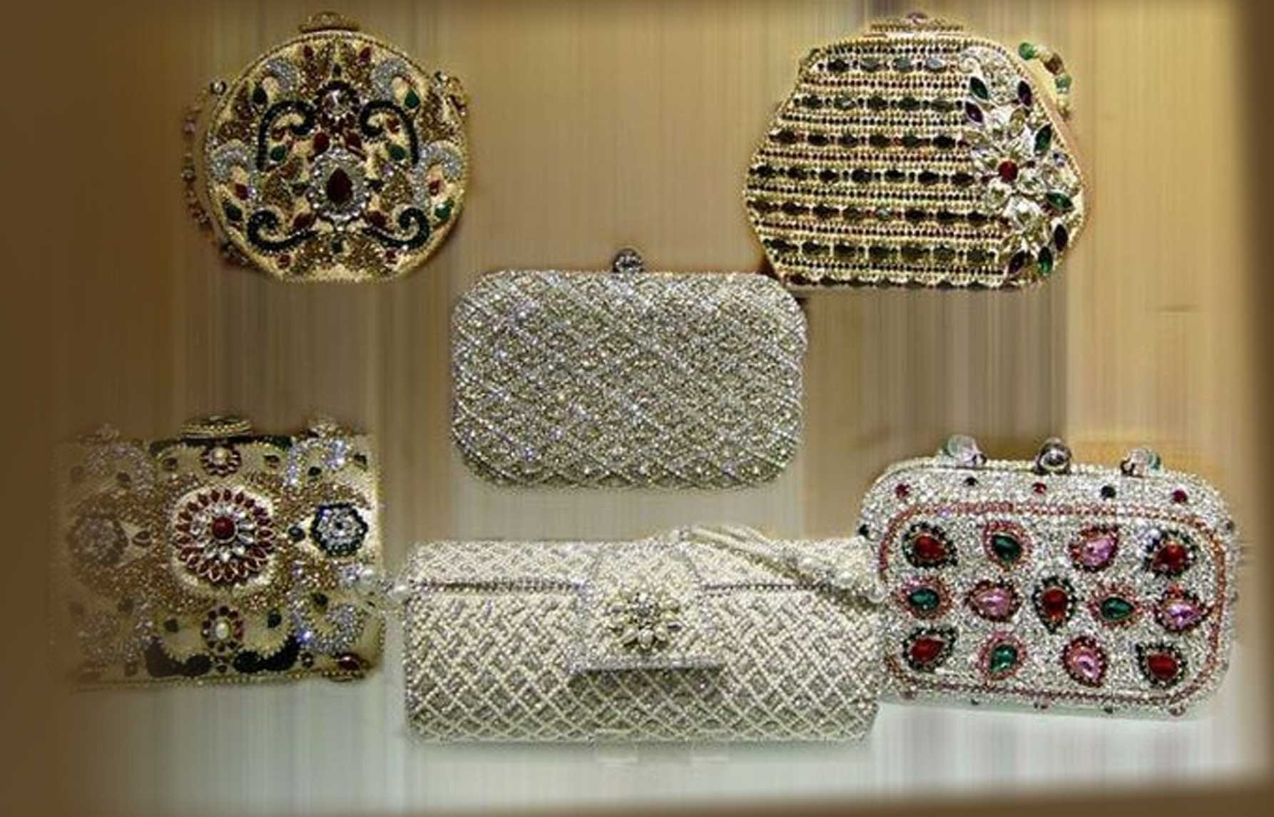 evening clutches for weddings