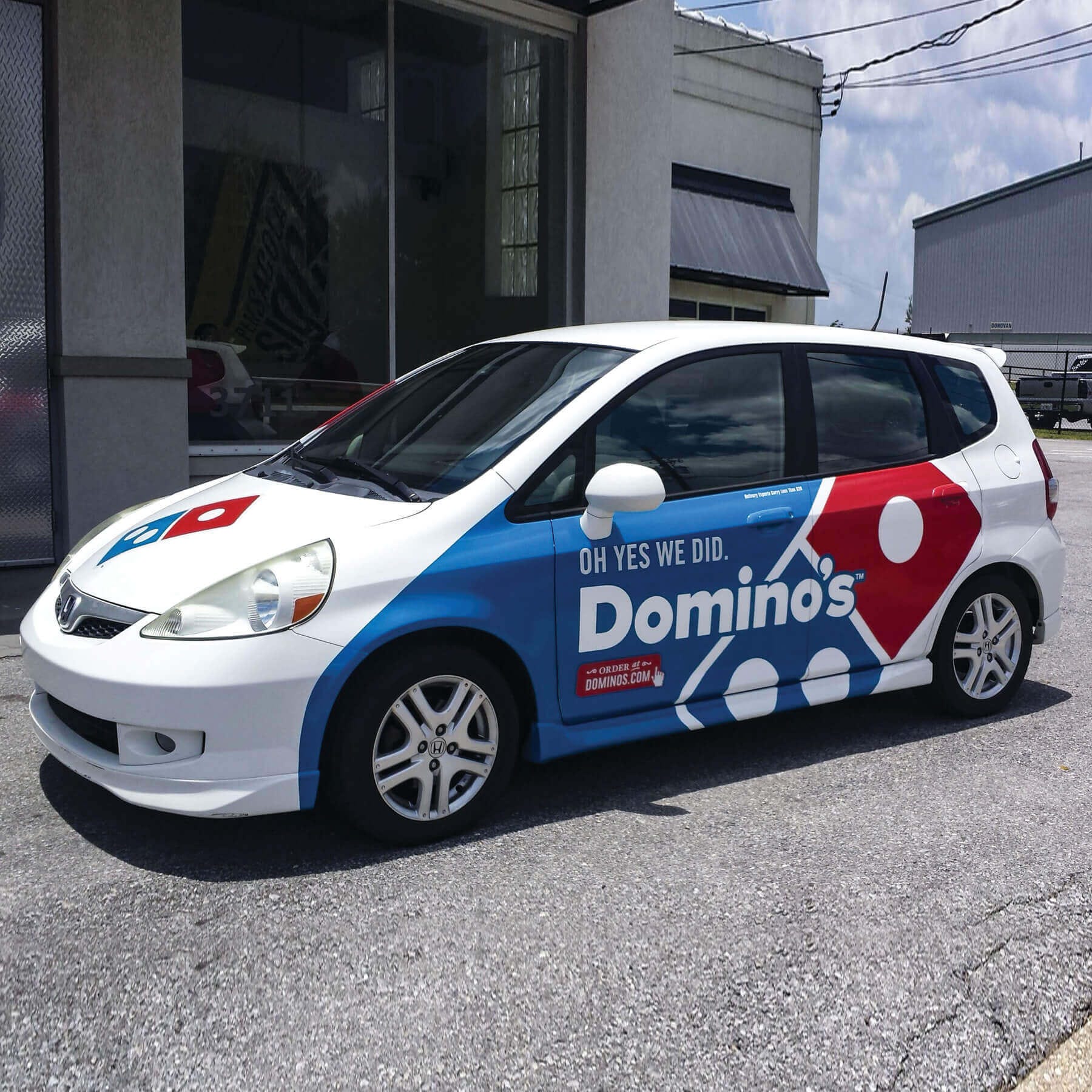 Jasa Buat Car Branding Branding Mobil Jakarta Barat Termurah