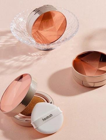 5 Best Korean Cushion Foundations To Wear Under Your Mask | by Nudie Glow |  Medium