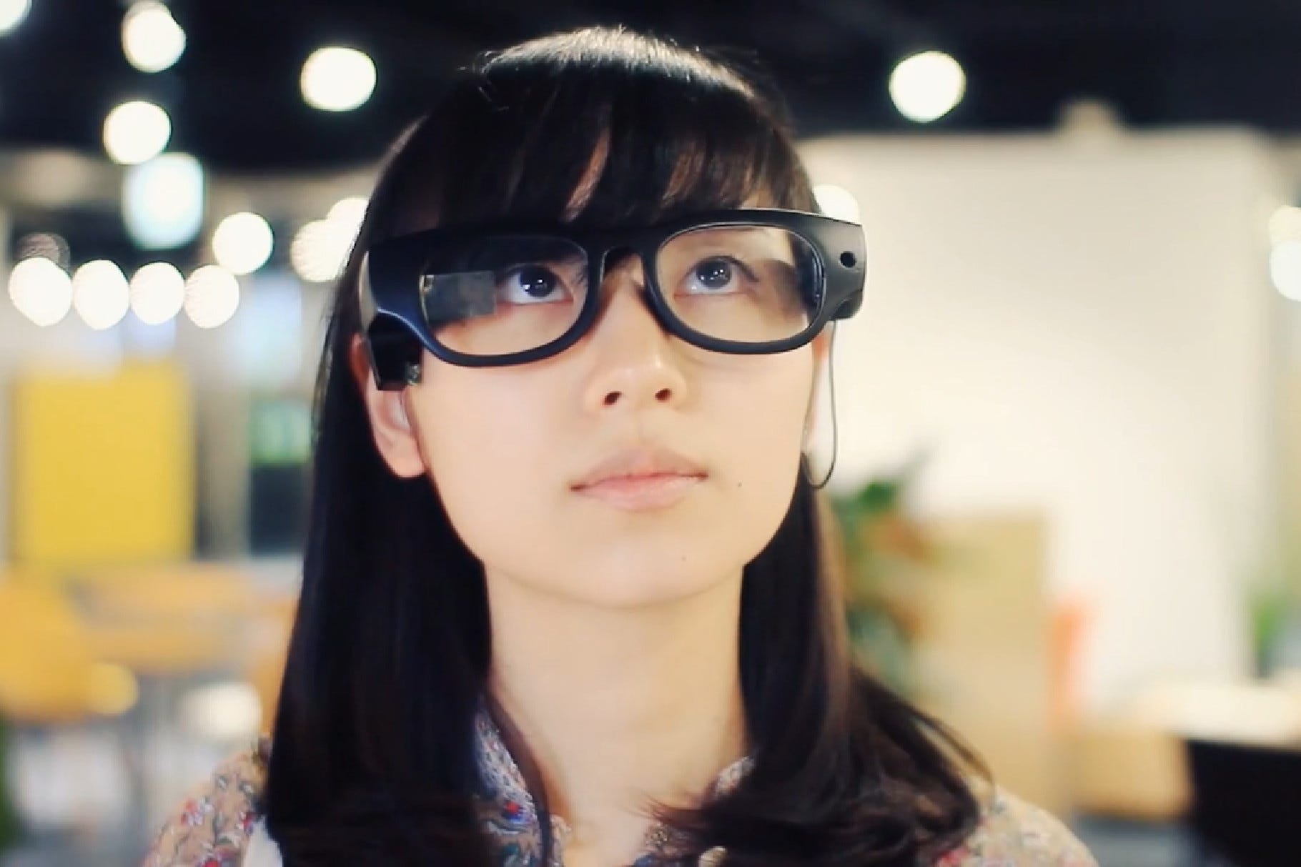 These Raspberry Pi Smart Glasses Can Read Text to Dyslexic Wearers