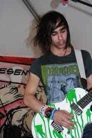 A flair for the dramatic pierce the veil