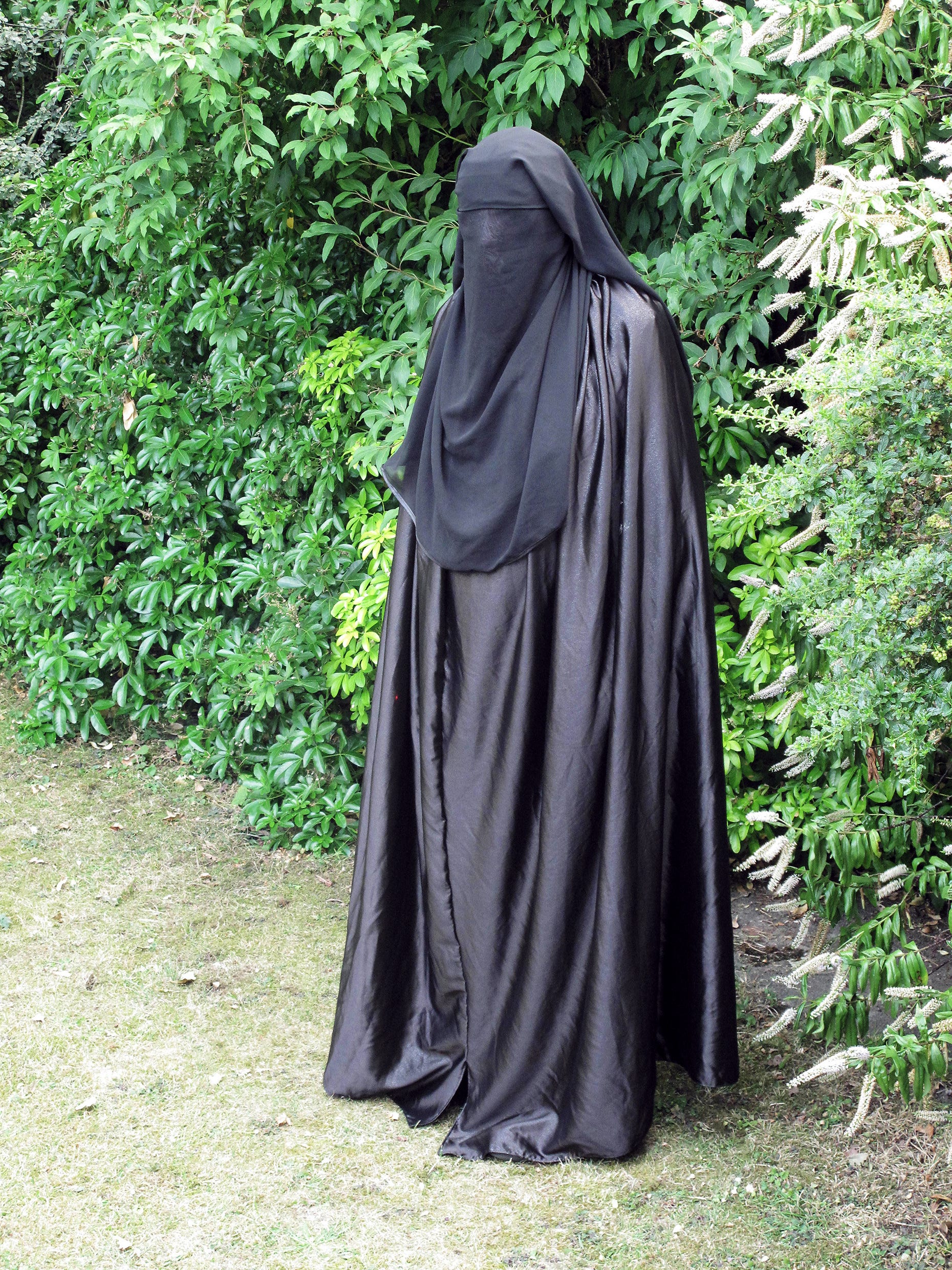 The Self-Portraits Shared Online by an Anonymous Burqa Enthusiast | by ...