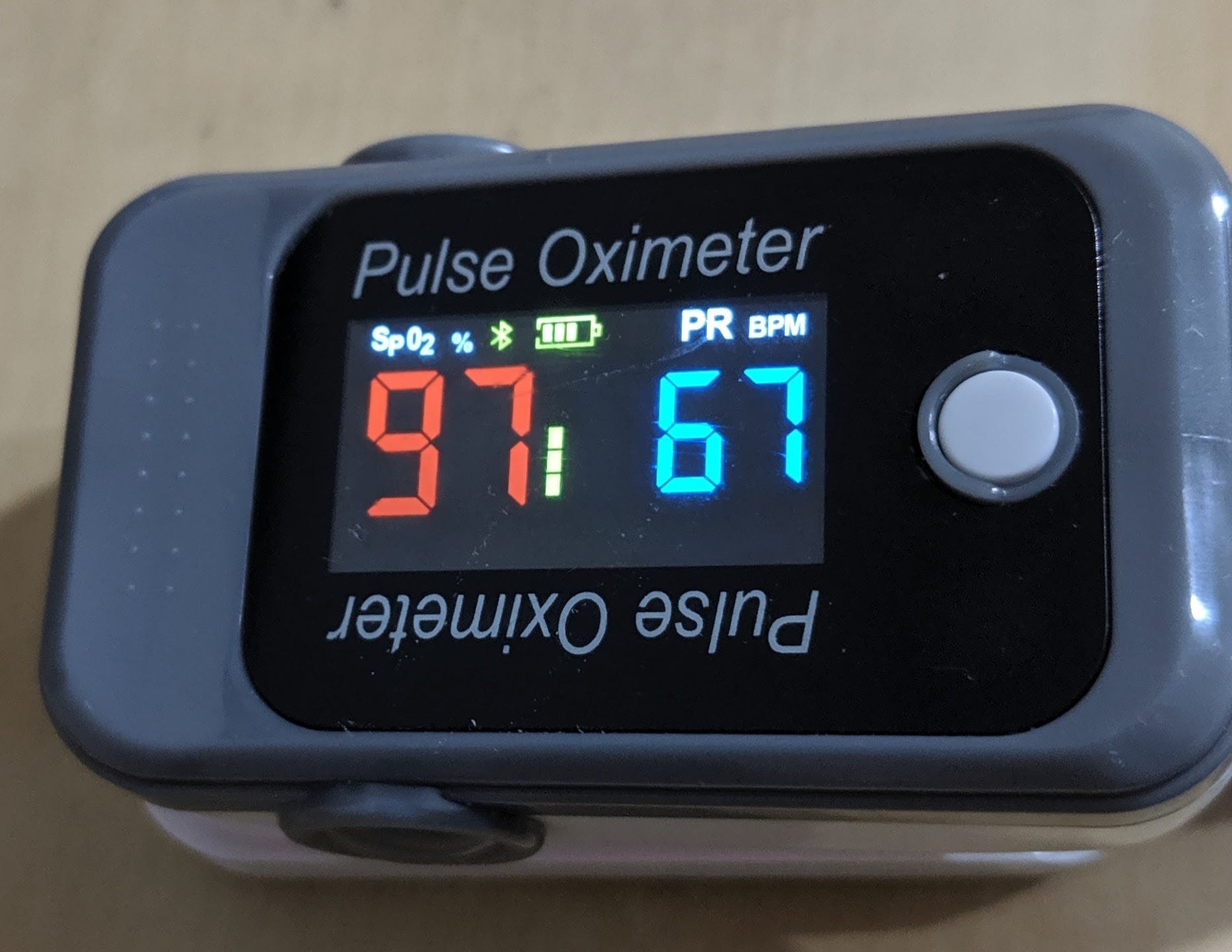 Bluetooth pulse oximeter, $17.99 on ebay