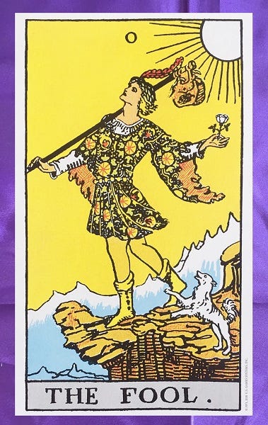 pad impuls Aardewerk The Kinky Tarot — 1 — starting the Fool's journey and falling for the  Magician's tricks. | by Law Kahn | Medium