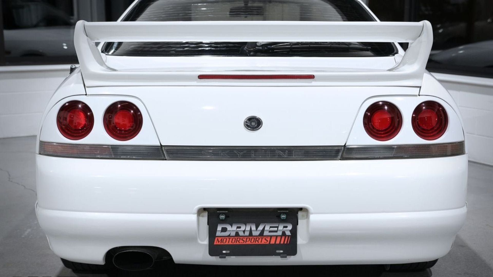 Enjoy Affordable Performance With A 1993 Nissan R33 Skyline Gts T By Sam Maven Motorious Medium