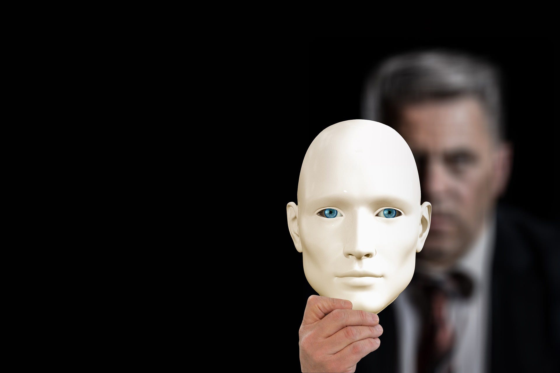 covert narcissist with the narcissistic mask on display