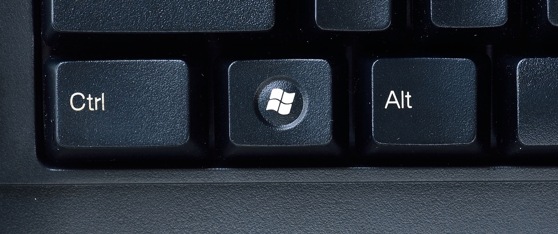 Как выглядит кнопка command на клавиатуре windows
