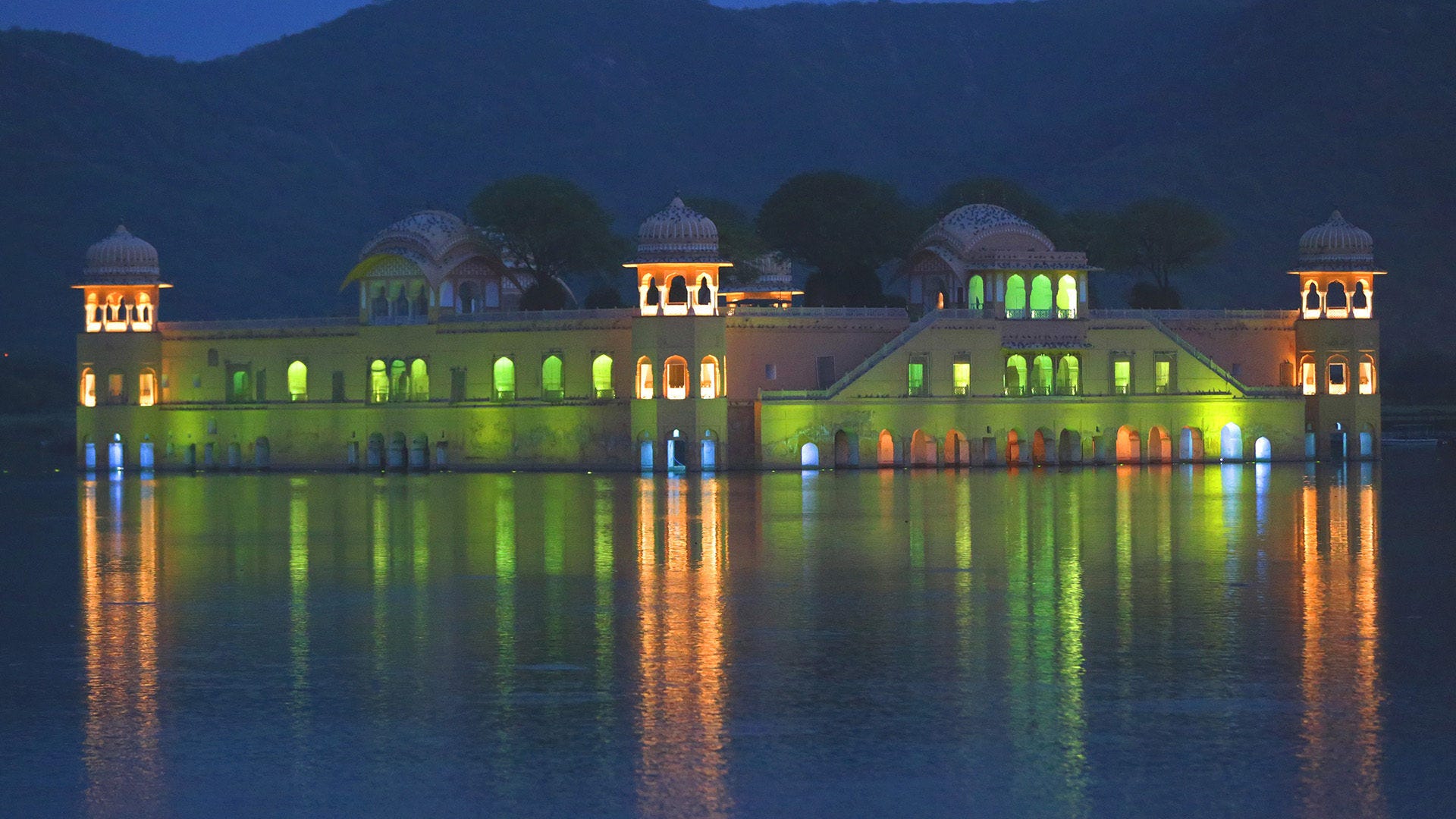 Top tourist place to see in Jaipur at night Jaipur Night Tourism