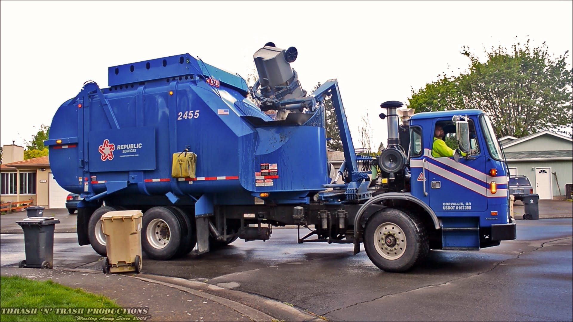 Modern garbage collection. A look at the Go GC strategy by Mike Hearn