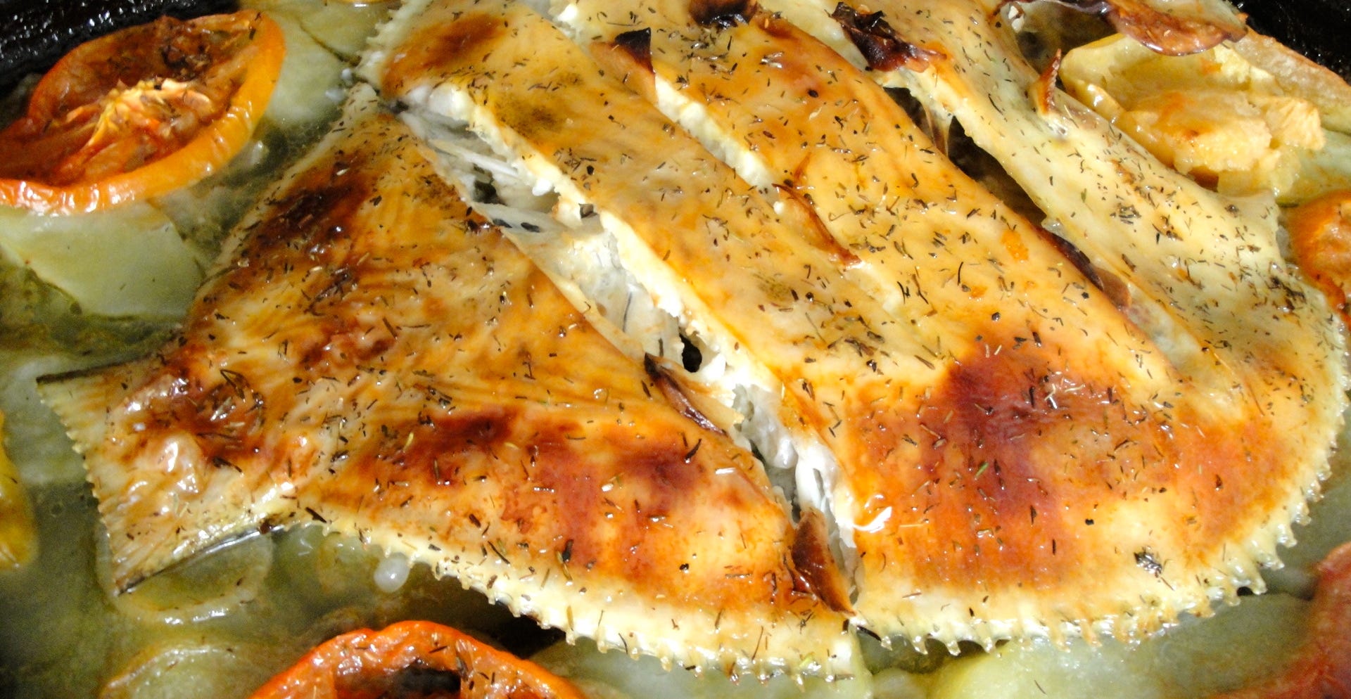 Rodaballo Al Horno Con Papas Una De Las Mejores Formas De Cocinar El By Florida Fish Medium
