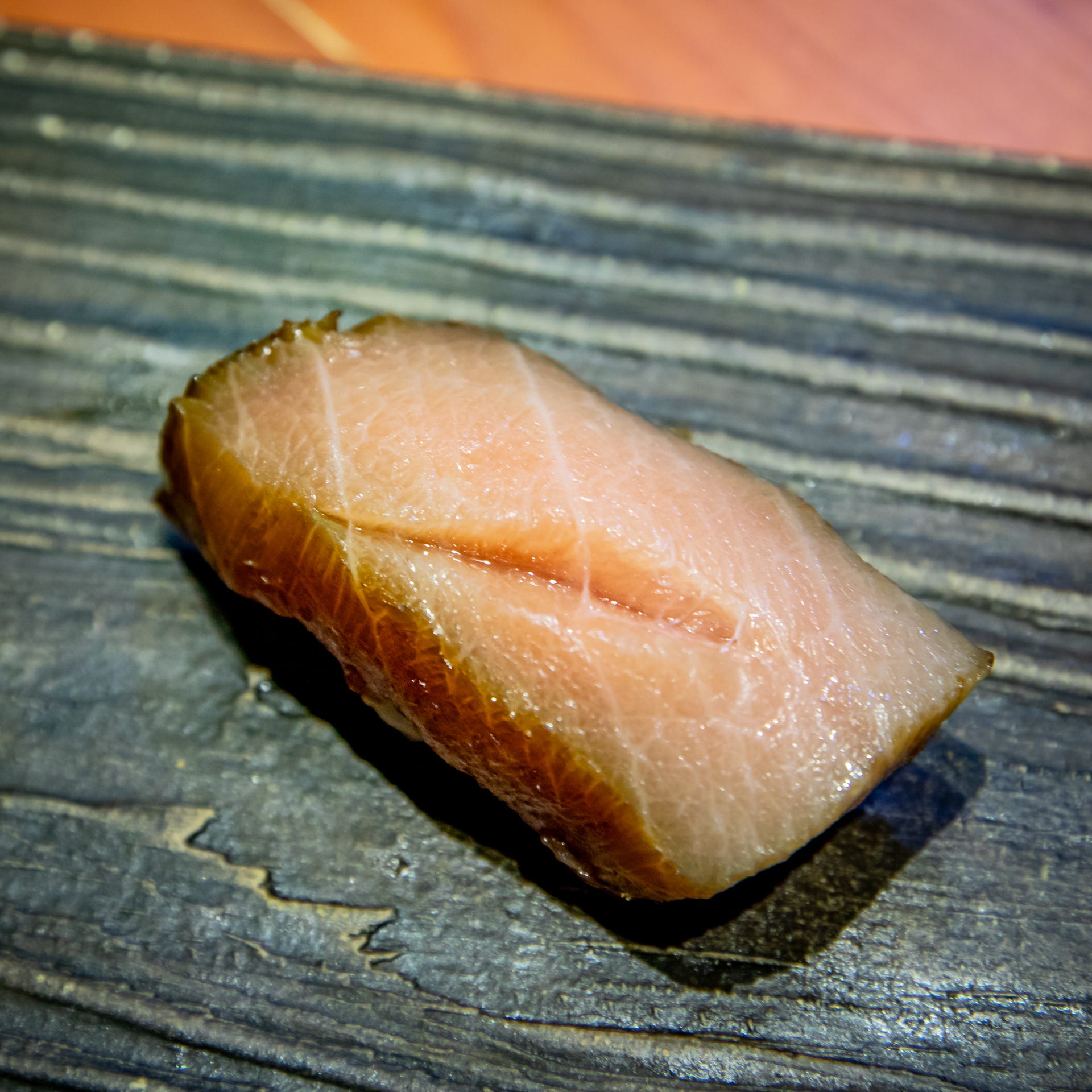刺身 熟成 刺身を自宅で熟成する方法 サーモンの塩締めと タイの昆布締め 刺身 熟成 刺身を自宅で熟成する方法 サーモンの塩締めと タイの昆布締め