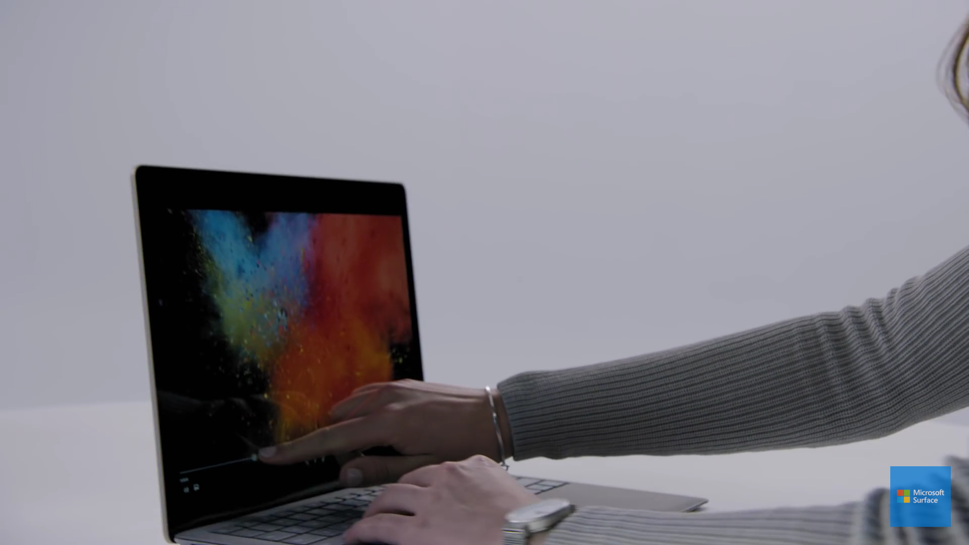 美到令人屏息的微軟筆電 Surface Laptop 以前都覺得微軟很死板 只會把電腦控或企業端搞好就好 在apple 以 By Mrwenchen Medium