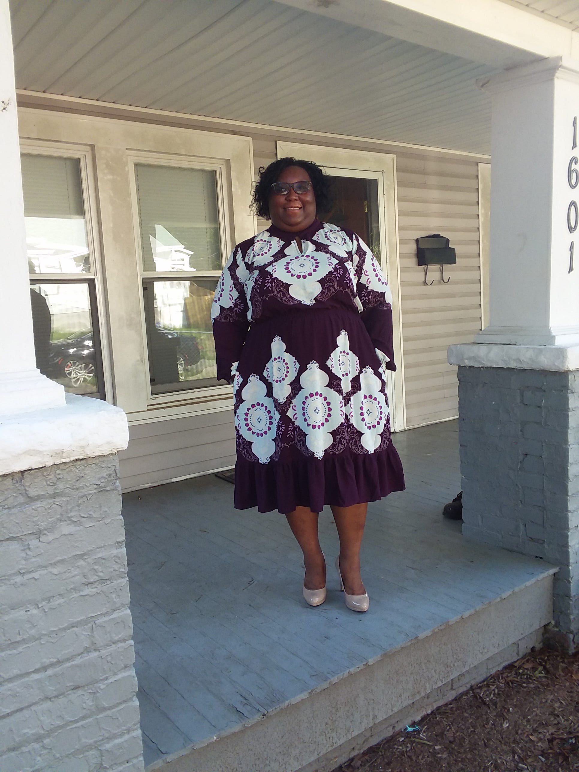 lane bryant girl with curves