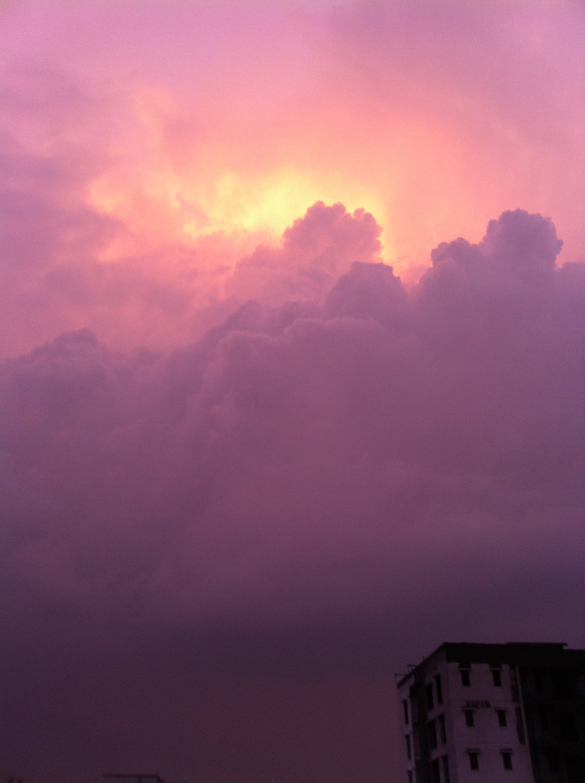 Have You Seen Pink Skies Day 35 A Thursday An Iheart Story By Belinda Peter The Writers Thing Medium Have You Seen Pink Skies Day 35 A Thursday An Iheart Story By Belinda Peter The Writers Thing Medium