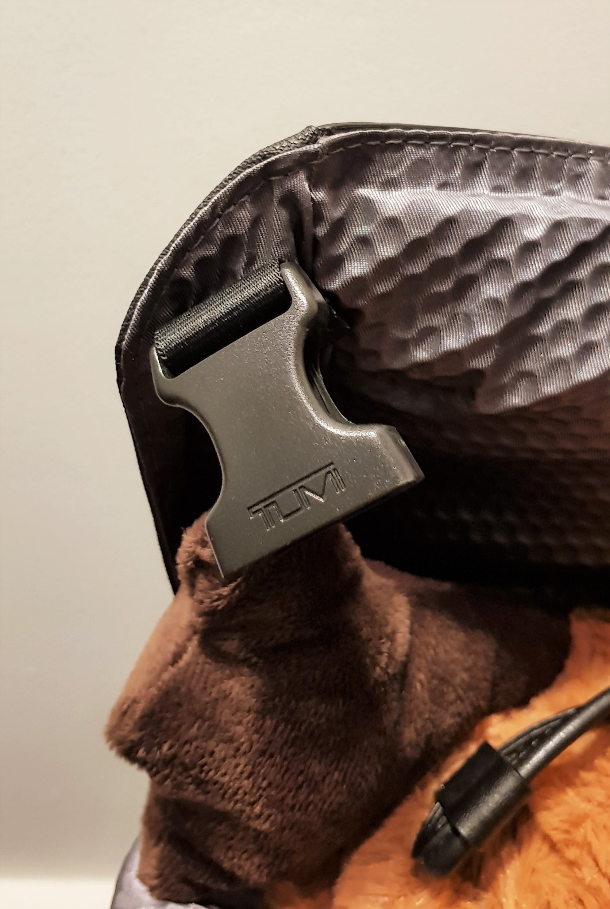 tumi kinser flap backpack