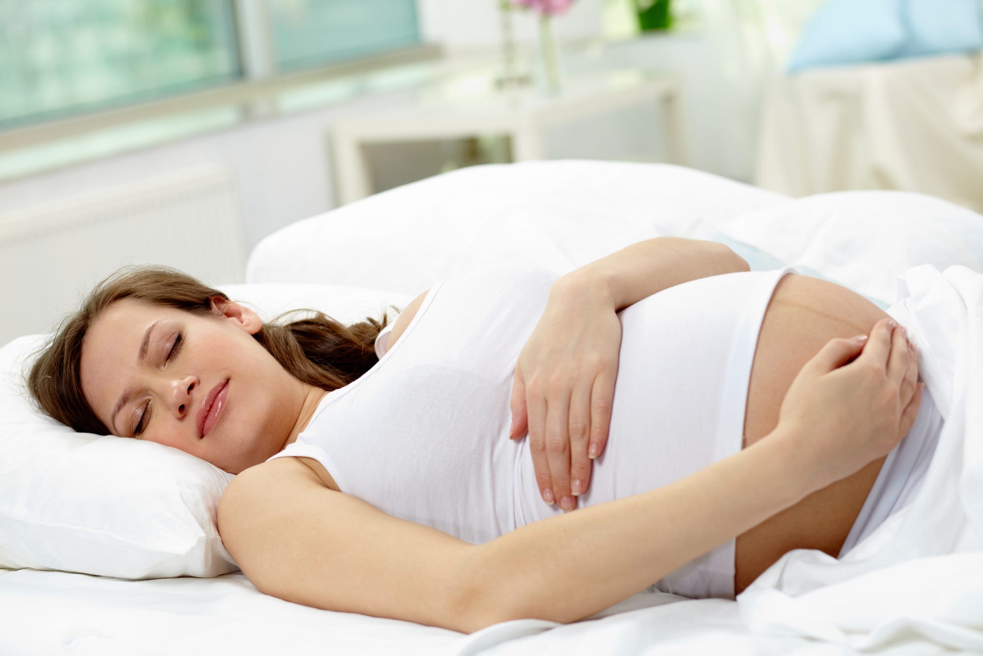 Single Working Mom How To Sleep Comfortably While Pregnant