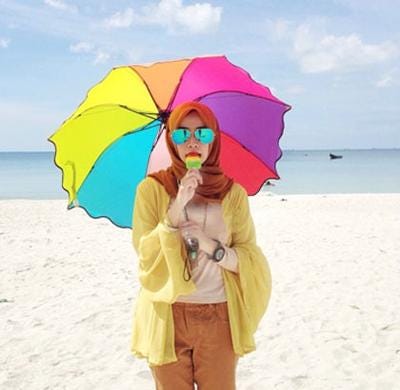  Ootd Hijab Pantai Simple  Jilbab Gucci
