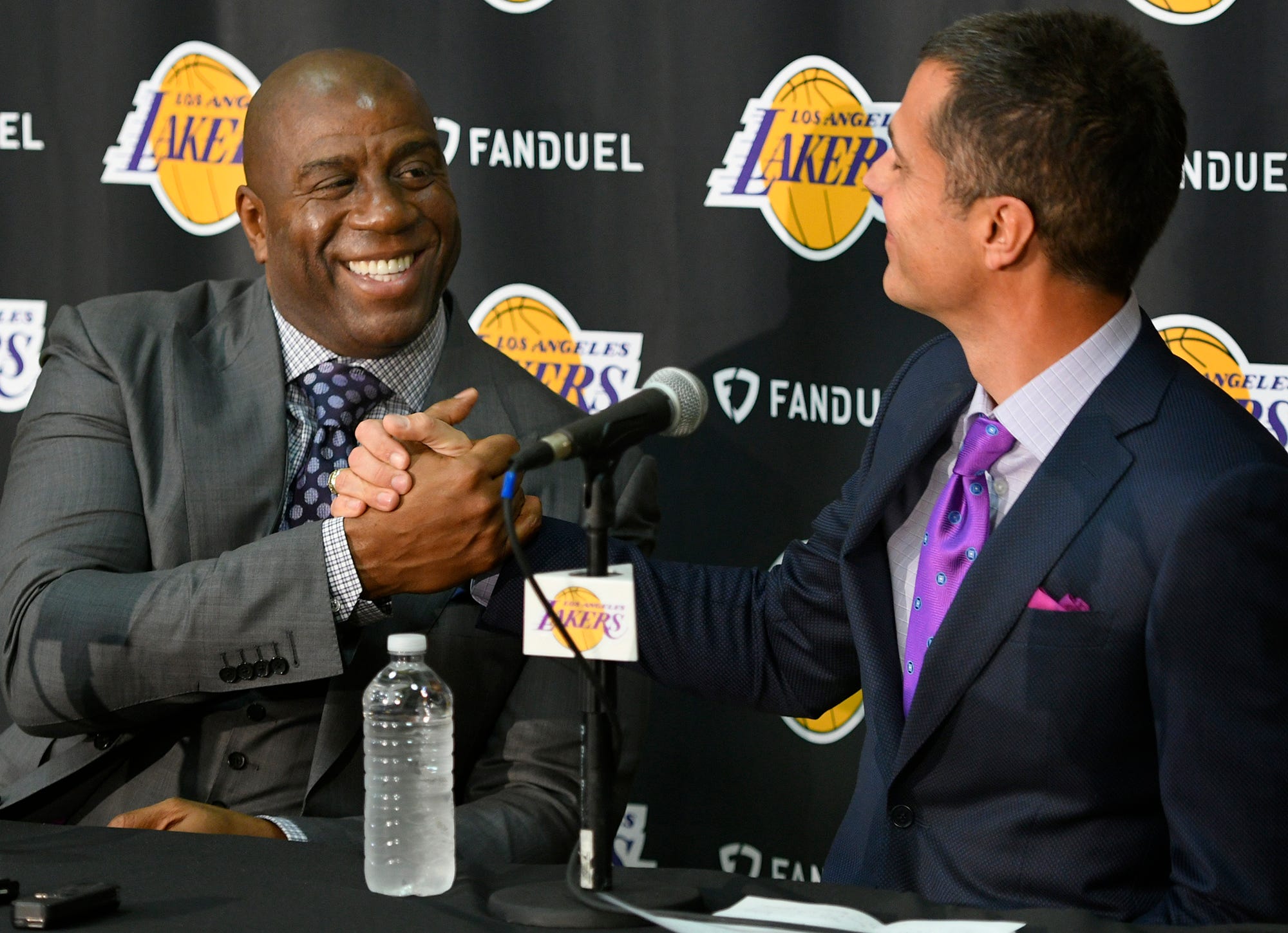 Cómo funciona la NBA? Tope salarial, traspasos, contratos y Cómo funciona la NBA? Tope salarial, traspasos, contratos y