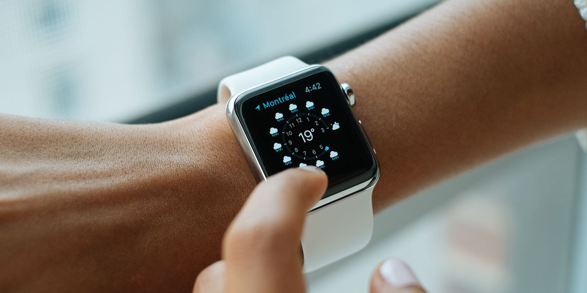 Wearable Computing. The Quick Review. by Faisal Khan Banking