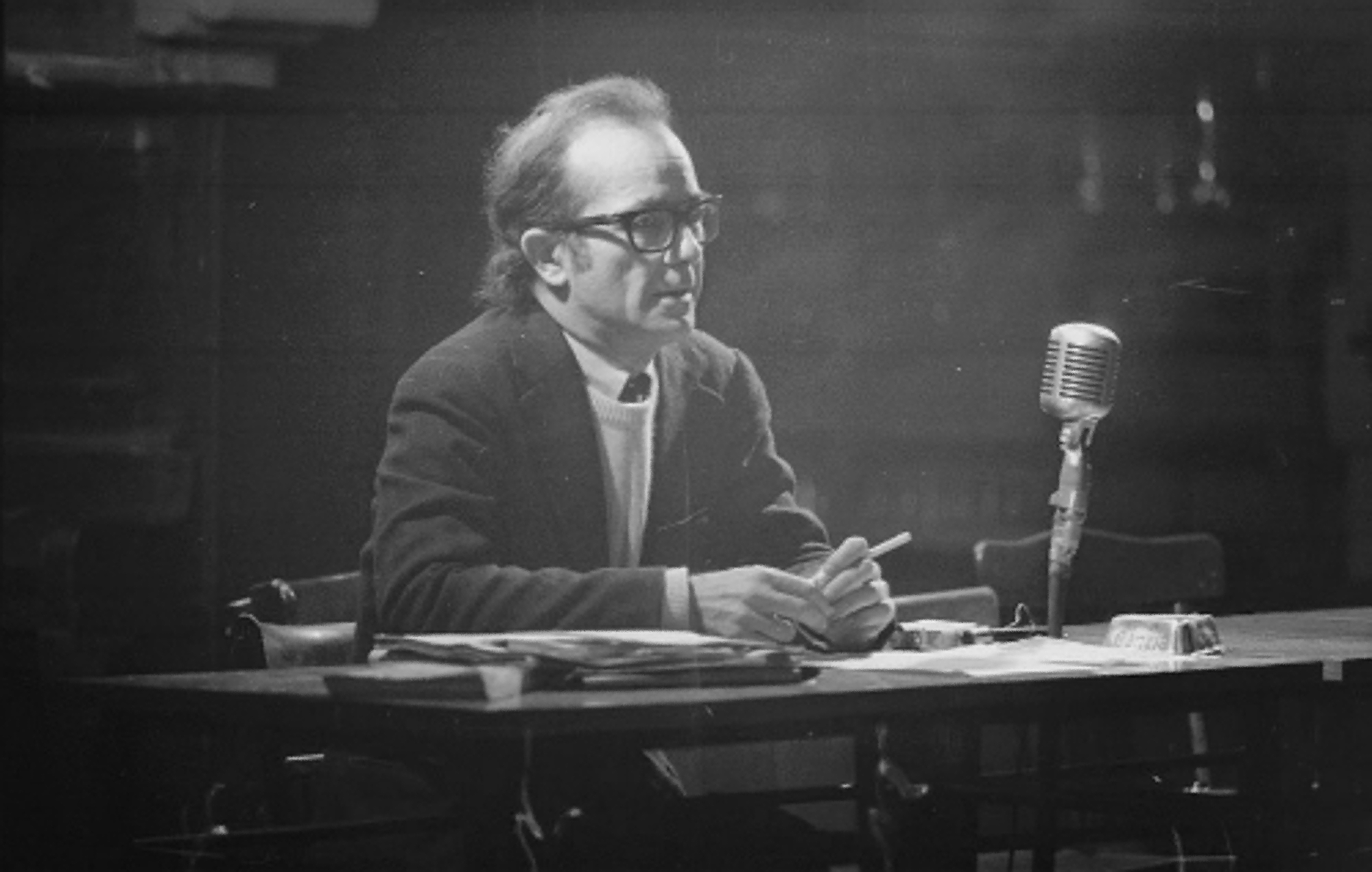 The Style In Open Letter From A Writer To The Military Junta By Manuel Del Solar Fernandez Narrative From Linear Media To Interactive Media Medium