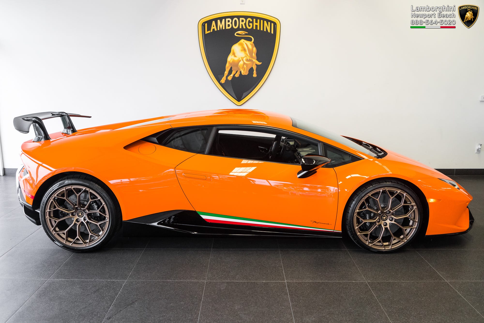 My 8 favorite Lamborghini colors. Following on from my Porsche and