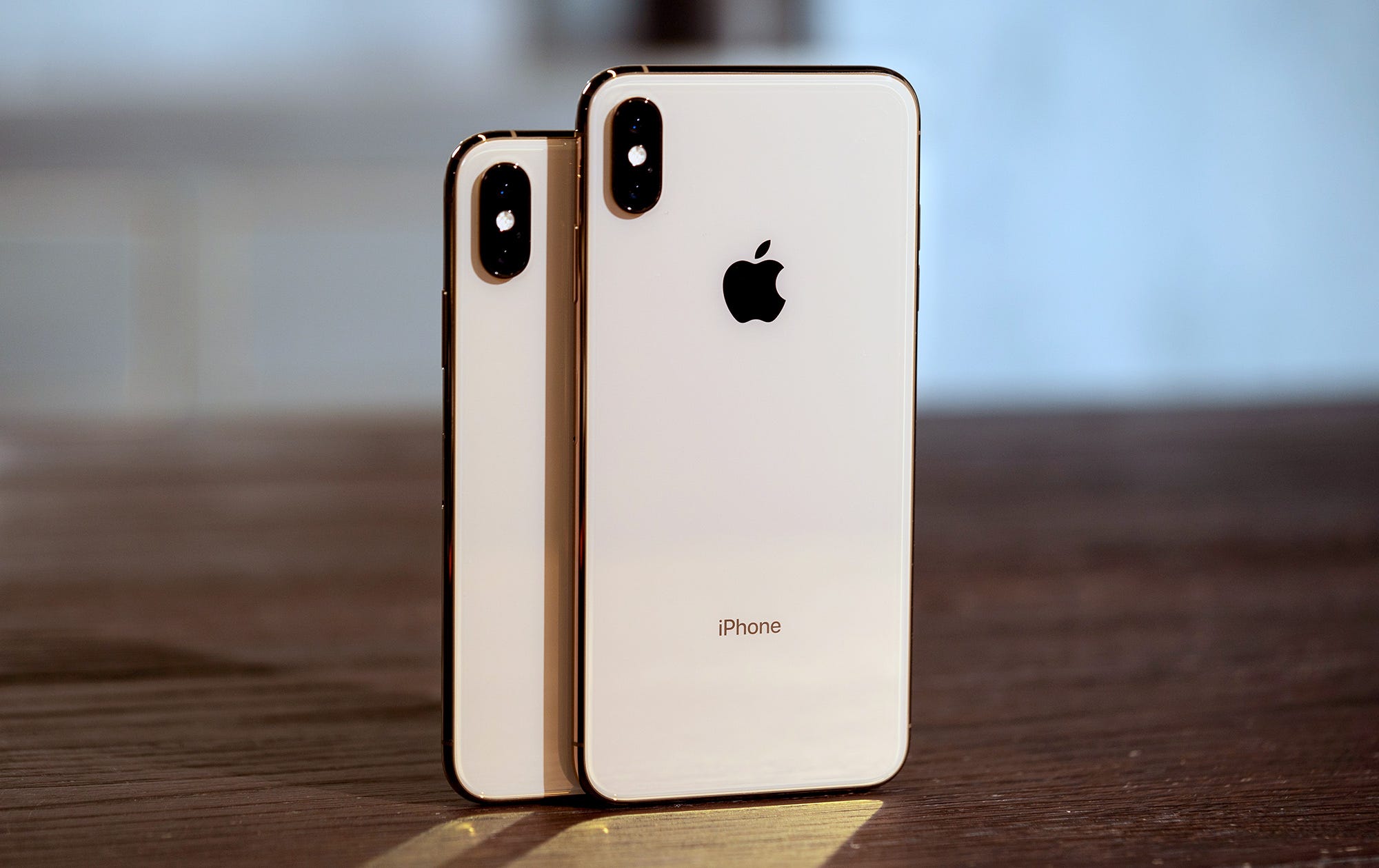 is it worth getting the iphone xs