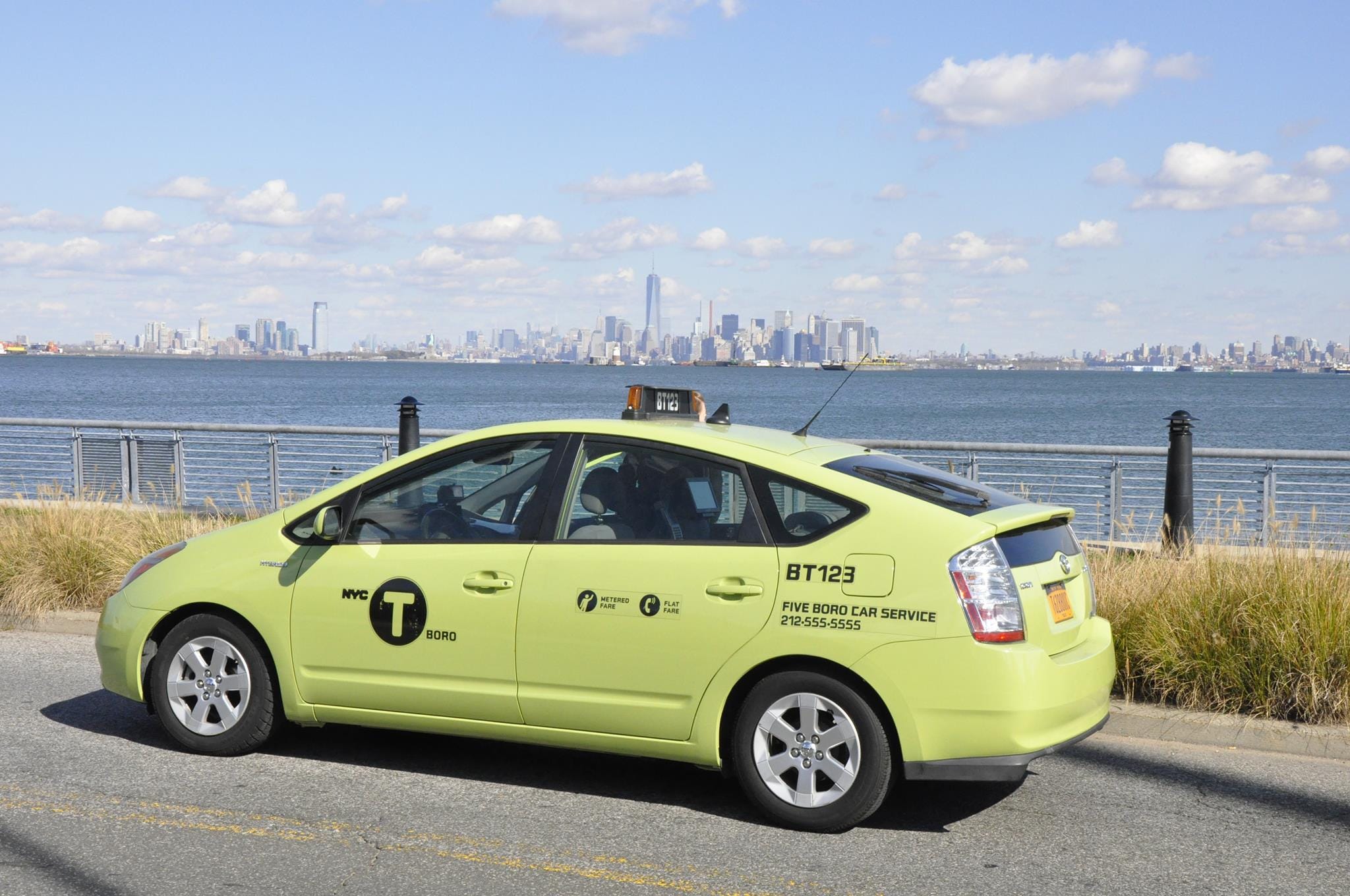 Why Are Nyc Iconic Yellow Cabs Yellow By Hello Bigapple Medium Why Are Nyc Iconic Yellow Cabs Yellow By Hello Bigapple Medium