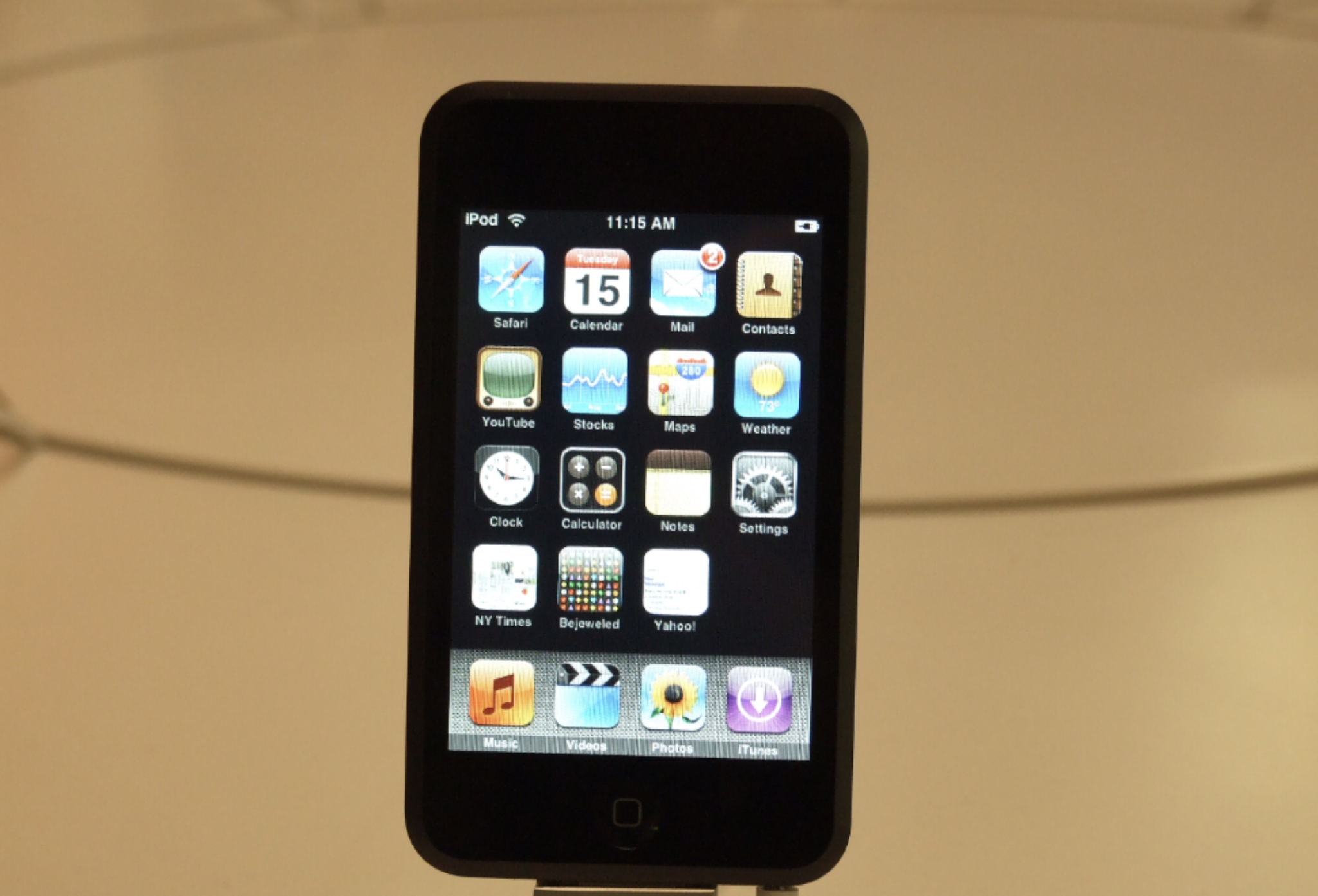 Switching From Ios To Android What I Am Learning By Luca Filigheddu Medium