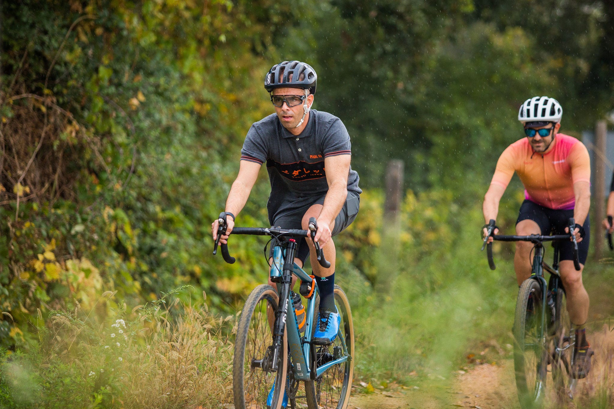 carrera gravel bike