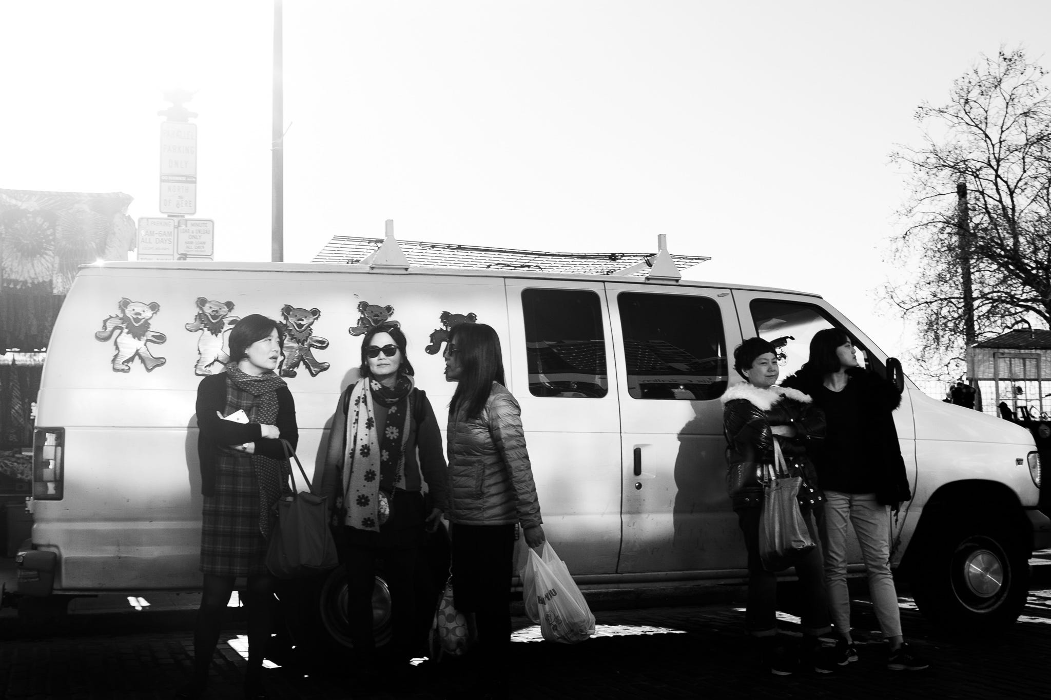 12 frames Dramatic light in Chinatown and Pike Place Market by Danny
