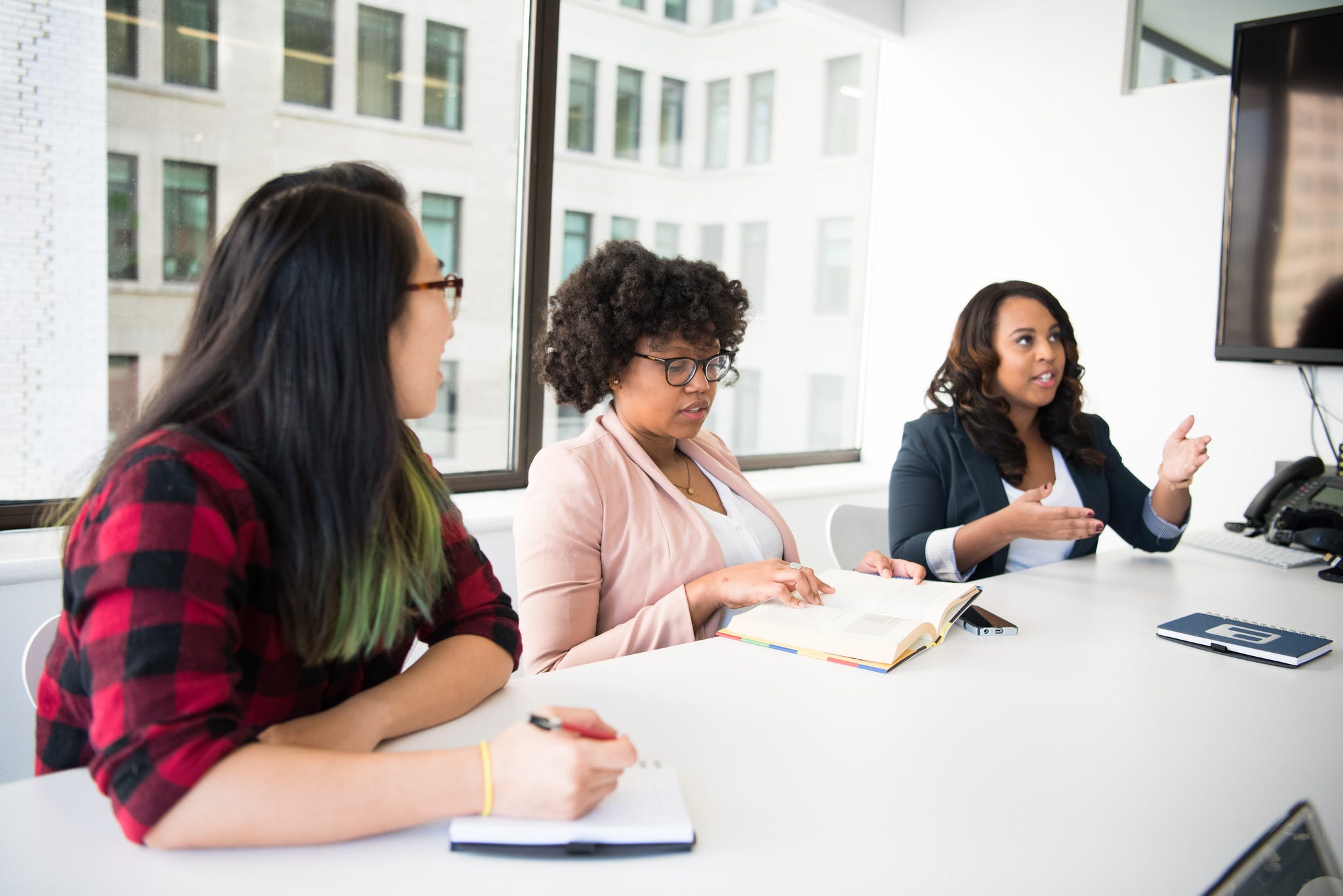 10 Questions To Ask Before Accepting An Internship Scholarjet