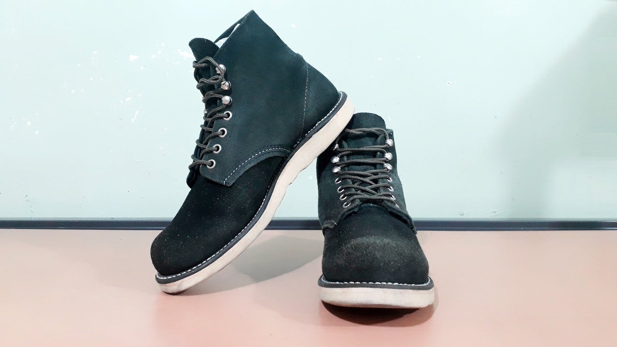 red wing round toe black