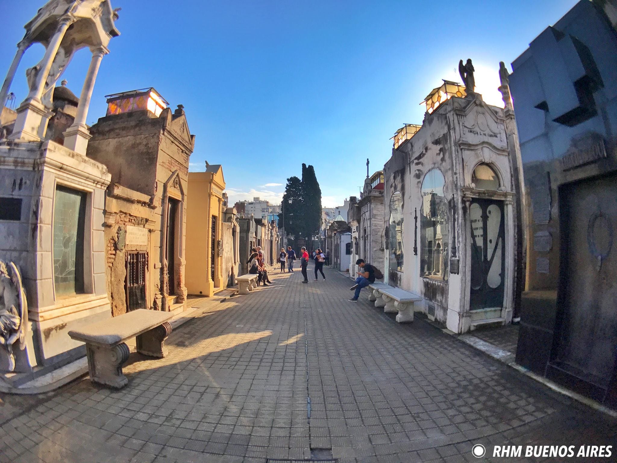  Visita Guiada Masonería en el Cementerio de Recoleta by RHM BUENOS