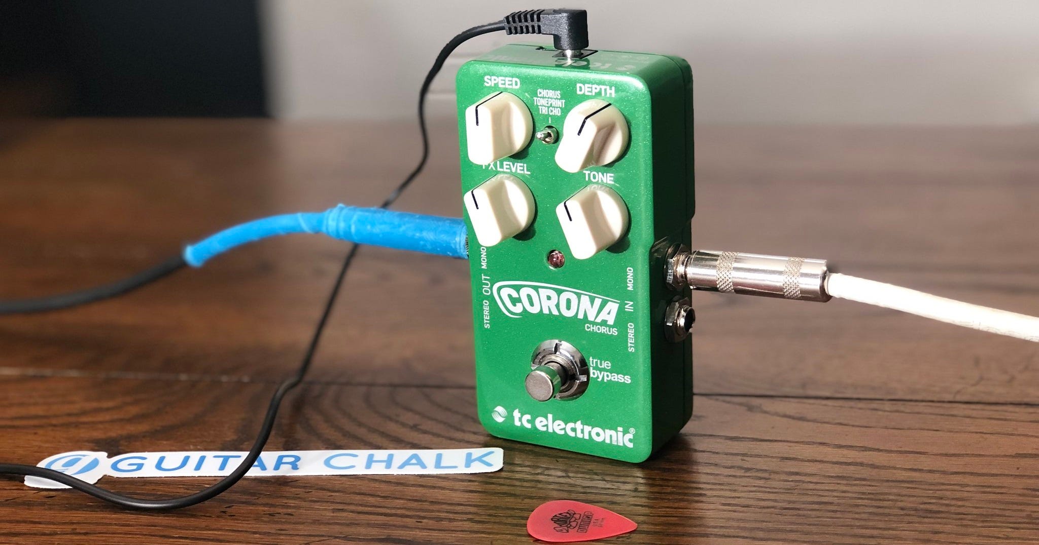 Understanding the Modulation Guitar Effects Pedal Category by Guitar