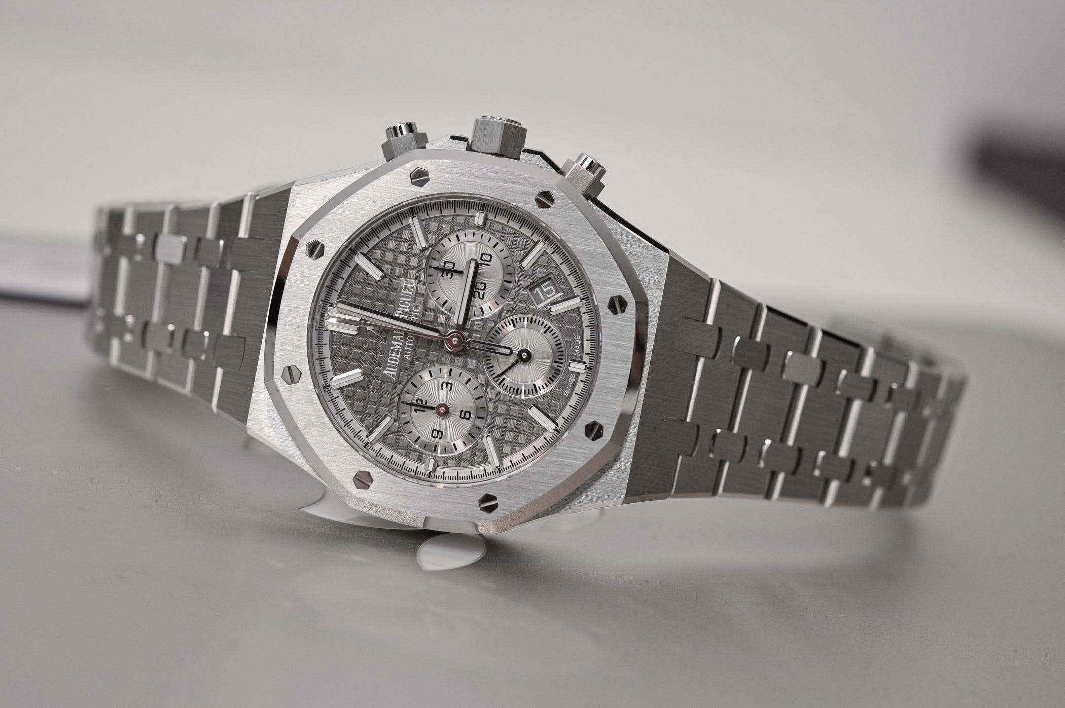 How Much Does An Audemars Piguet Royal Oak Cost By LuxuryBazaar how-much-does-an-audemars-piguet-royal-oak-cost-by-luxurybazaar