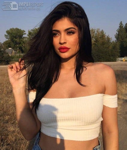 Kylie Jenner Biography And News Facts Bella Methew Medium