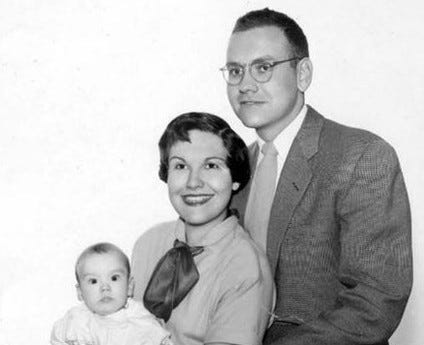 Warren Buffet S Family Tree Warren Buffet Is Considered To Be One By Martin Family Trees Medium