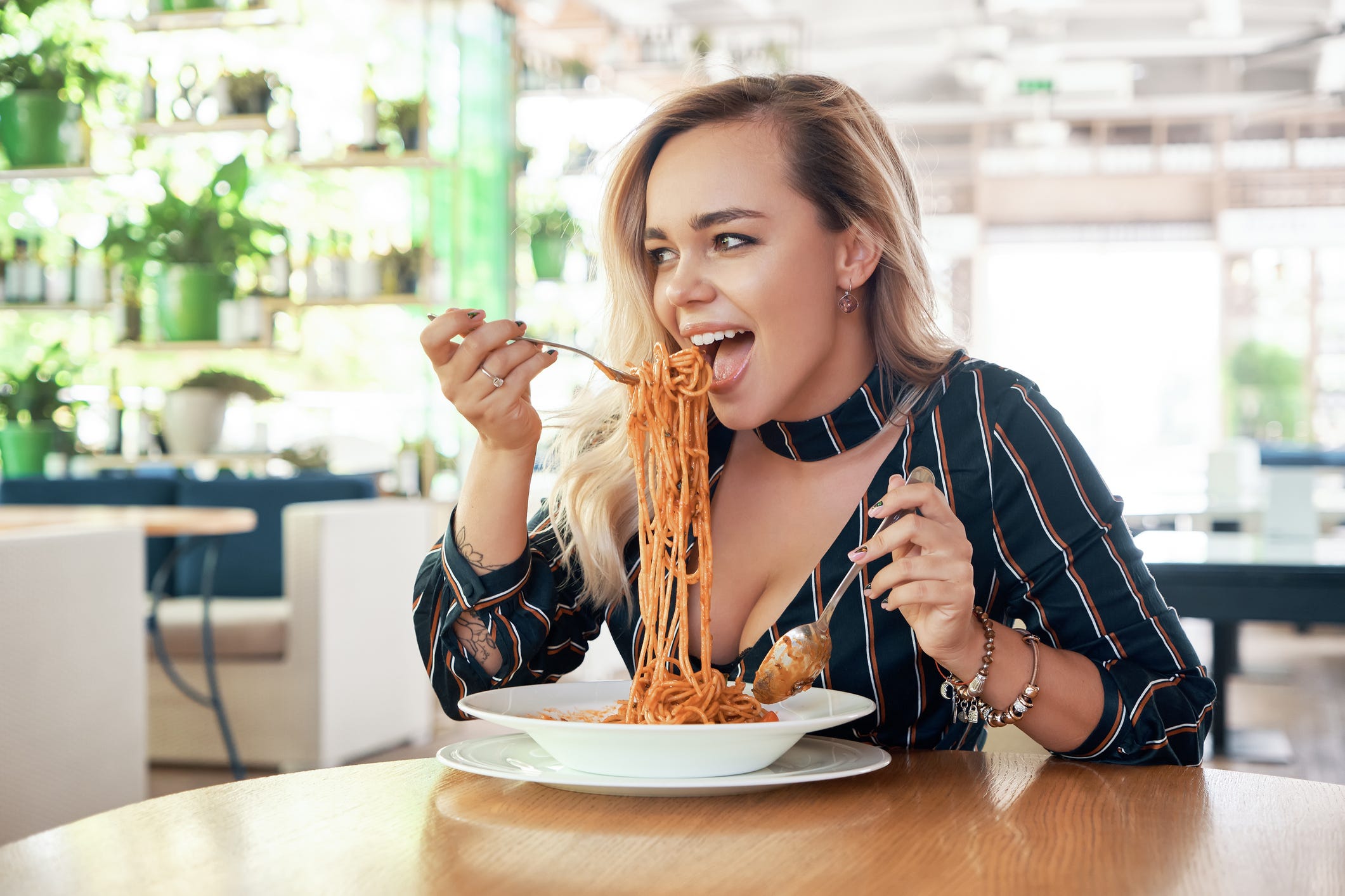 Eating End to End Testing in Laravel Like Noodles - Olotin  