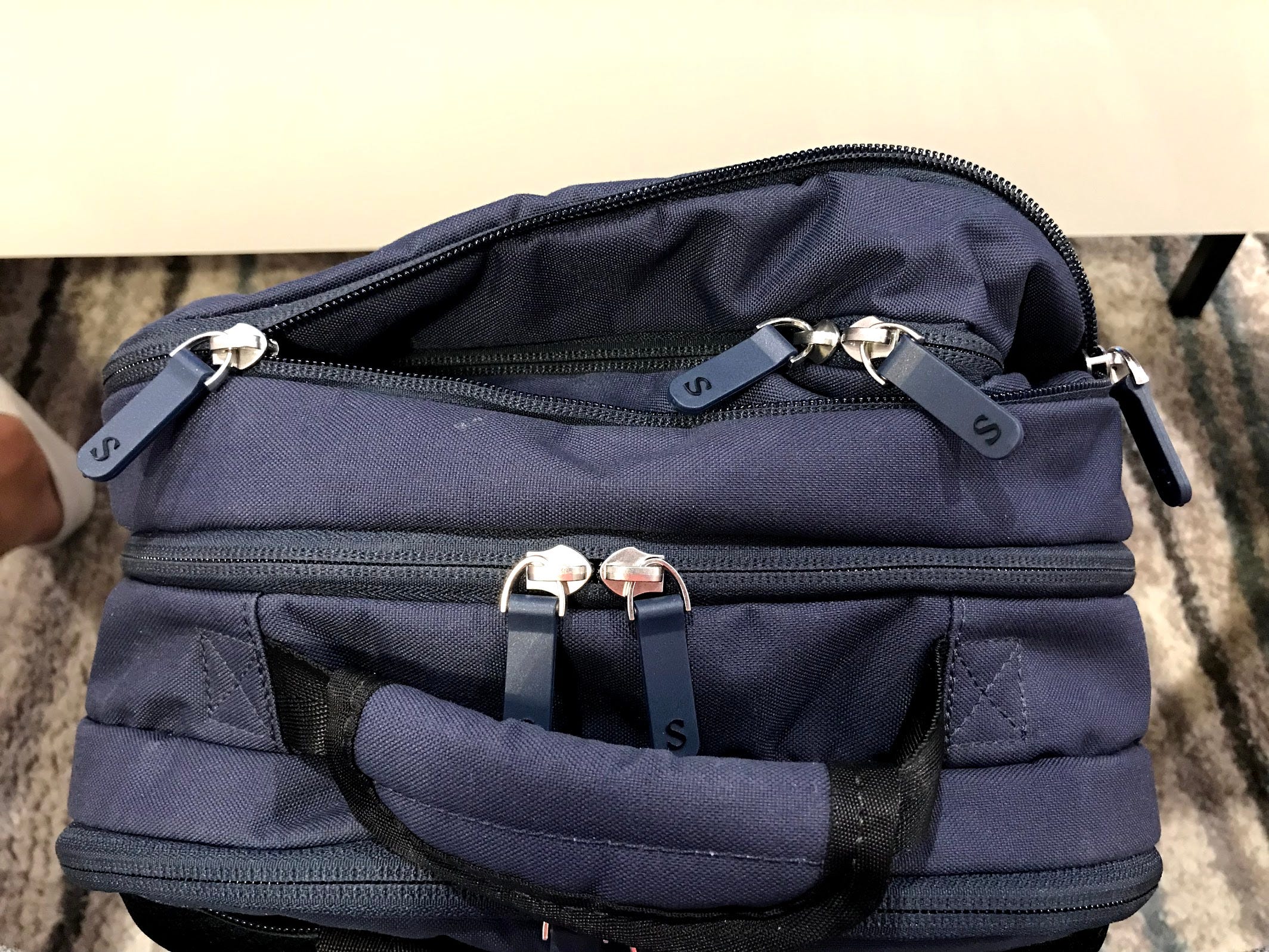 Stolt Alpha — Commuter Bag Review | by Matt Chan | Pangolins with Packs