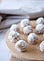 Vegan oats energy balls