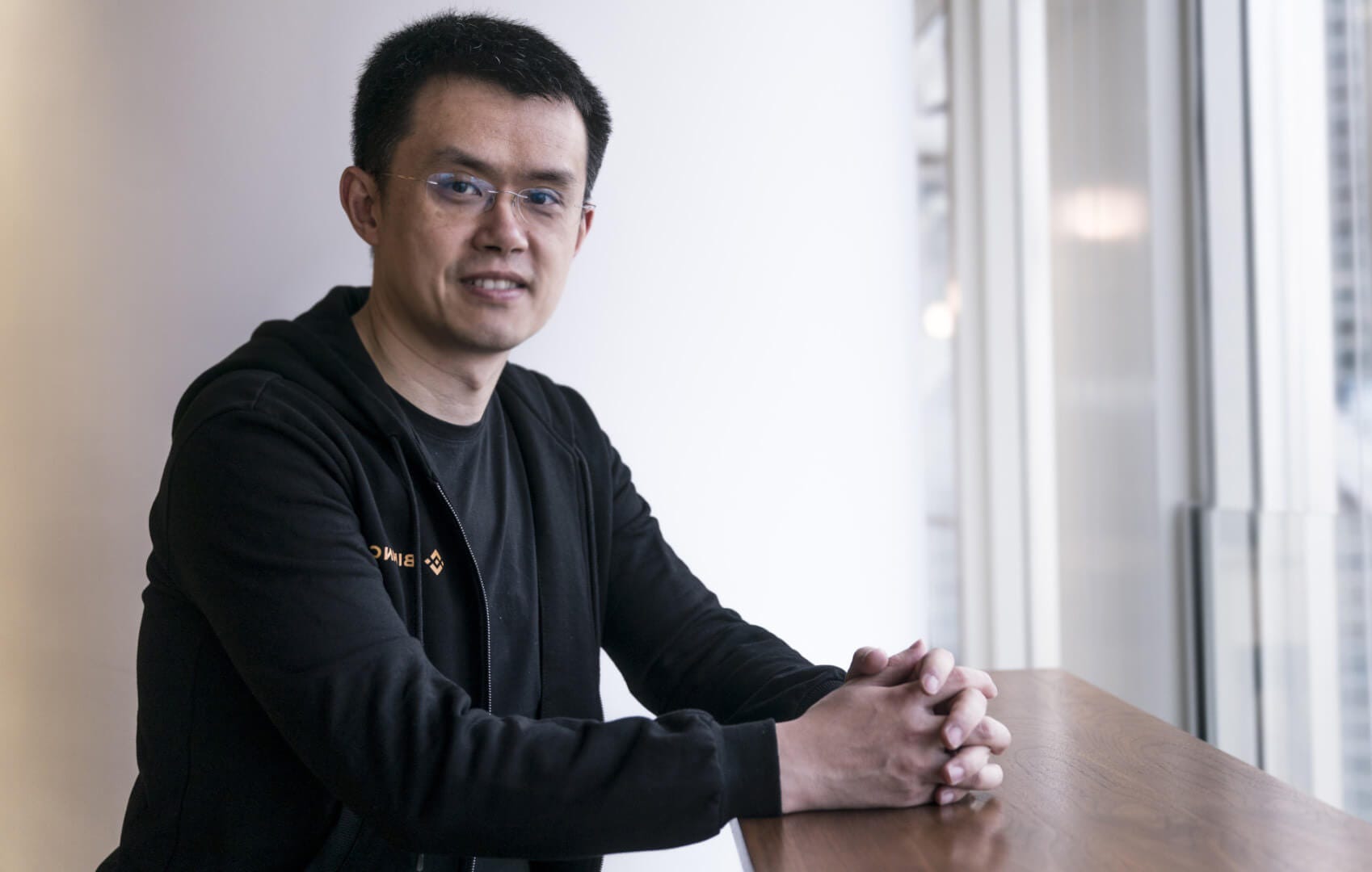 Changpeng Zhao (Binance) announces the acquisition of CoinMarketCap