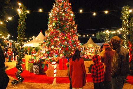 Christmas Decorating Ideas Indoor Outdoor Jhon Messy Medium