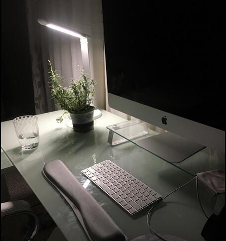 desk lamp watts